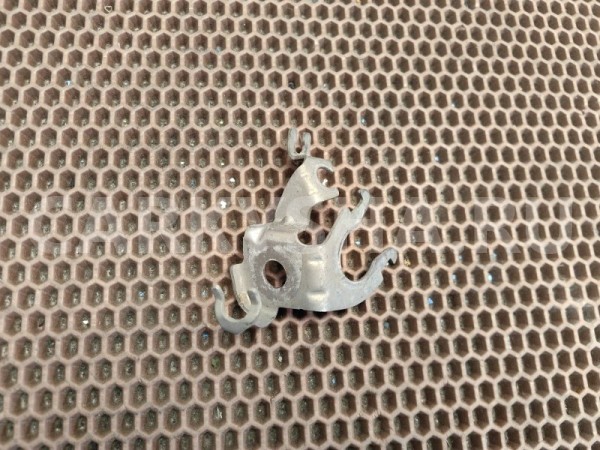 Кронштейн тормозного шланга BMW X1 