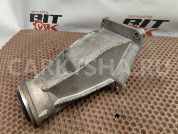 Опорный кронштейн привода BMW X5 