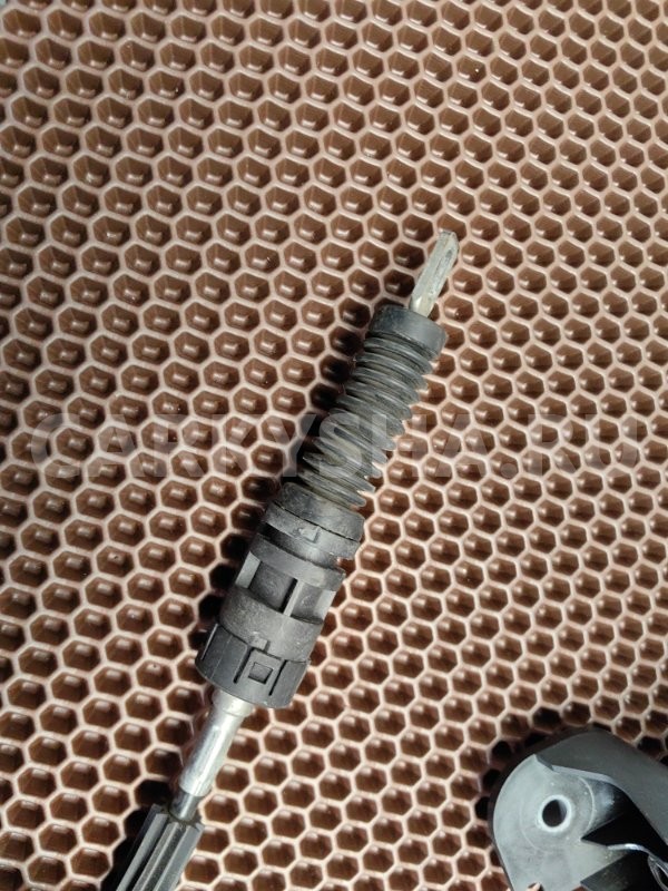 Кулиса АКПП BMW X1 