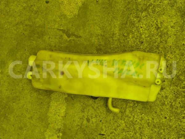 Бачок стеклоомывателя Mitsubishi Pajero 