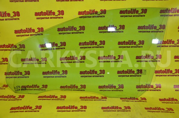 Стекло боковое Ford Focus 