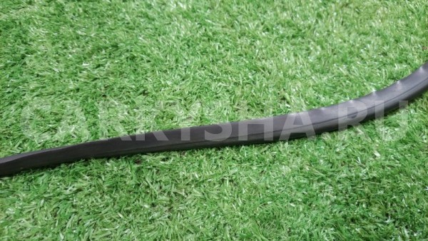 Уплотнитель (молдинг) лобового стекла верхний Mitsubishi Outlander 