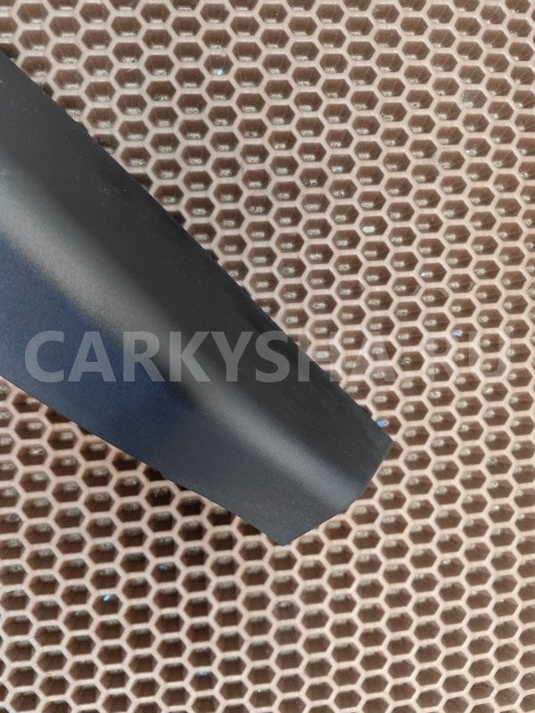 Накладка фонаря в крышку BMW 5er 