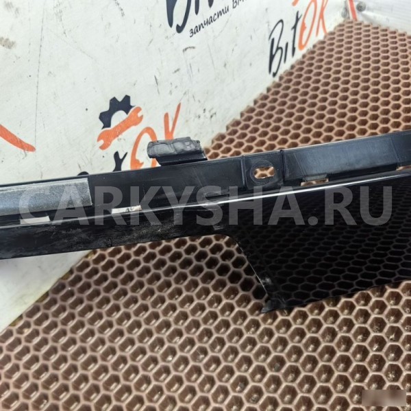 Молдинг двери BMW X1 