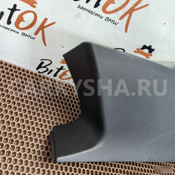 Накладка стойки BMW X3 