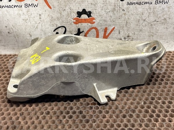 Кронштейн двигателя BMW X3 