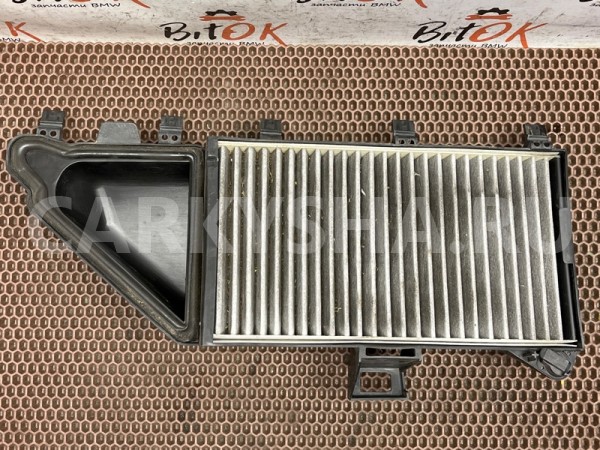 Корпус салонного фильтра BMW 5er 