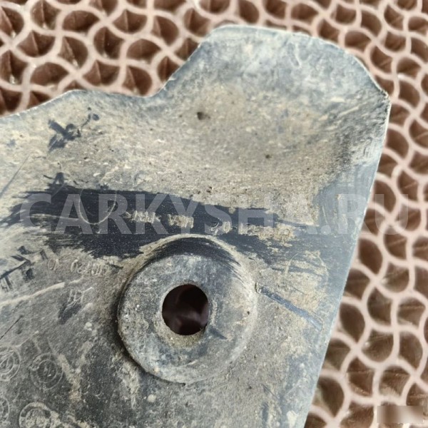 Щиток рычага BMW X5 