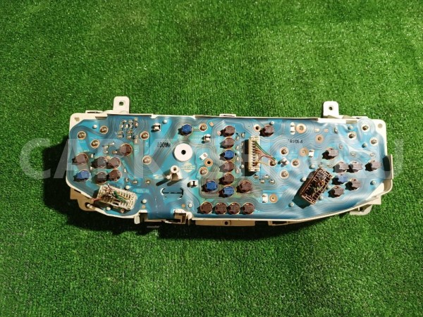 Комбинация приборов Nissan Avenir 