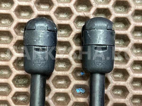 Амортизаторы капота BMW 5er 