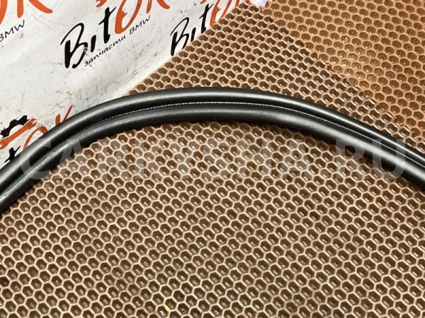 Уплотнитель багажника BMW X3 