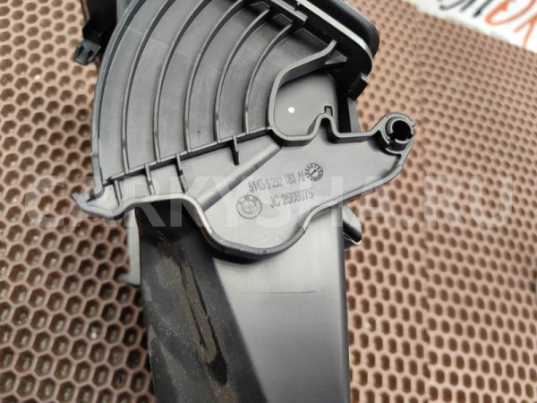 Ящик для мелких вещей BMW X1 