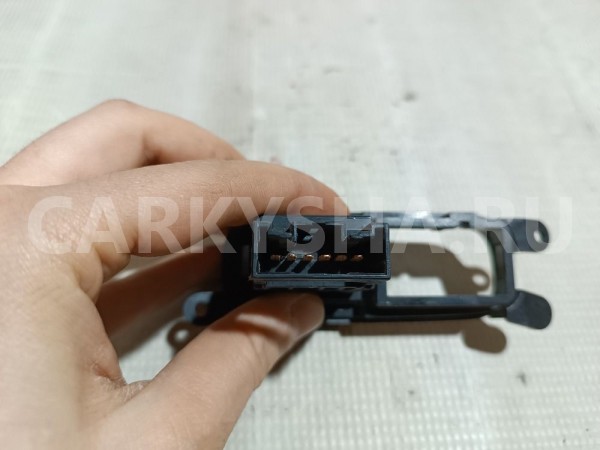 Кнопка противотуманки Hyundai Elantra 