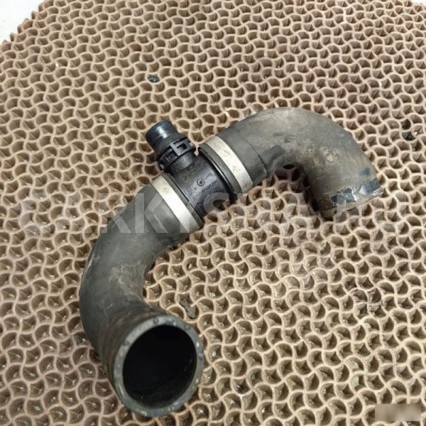 Патрубок охлаждения BMW X3 