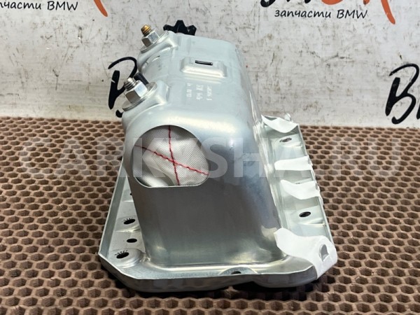 Подушка безопасности в торпедо BMW 3er 