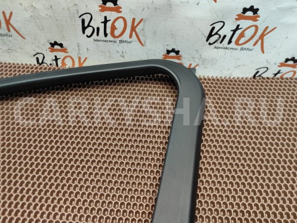 Щиток оконной рамы BMW X3 