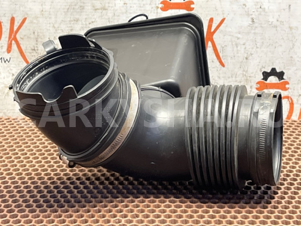 Патрубок воздушного фильтра BMW 5er оригинальный номер 13 71 7 590 595, 7590595, 13 71 7 590 595, 13717590595, 13 71 7 590 594, 13717590594, 7590594