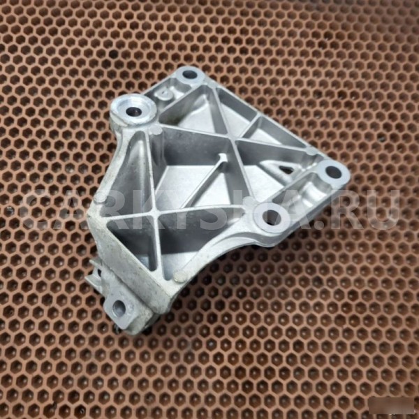 Кронштейн двигателя BMW X1 