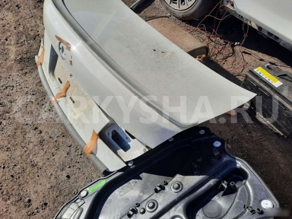 Крышка багажника BMW 7er 