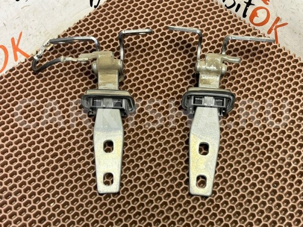 Петли крышки багажника BMW X3 