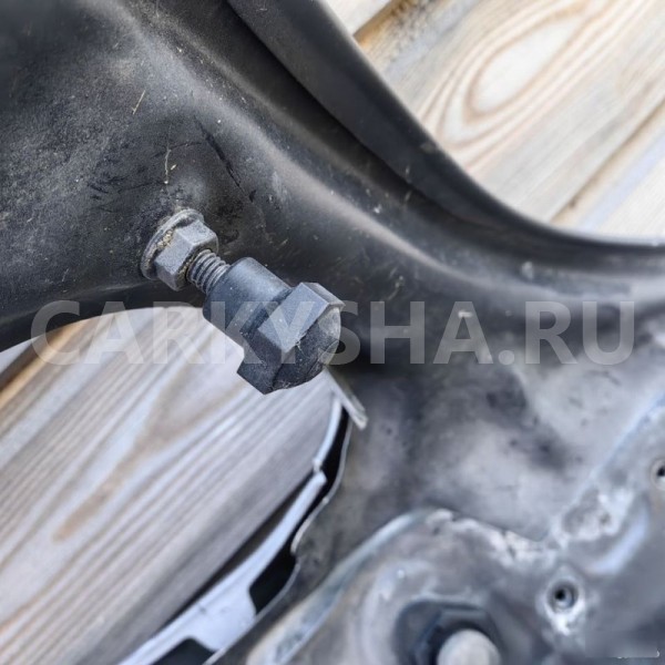 Упор капота BMW X5 