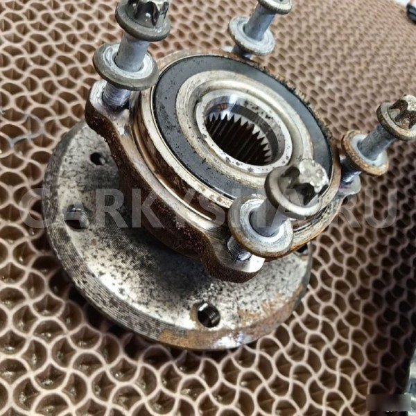 Ступица с подшипником BMW X1 