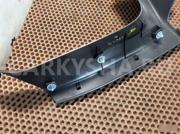 Обшивка багажника BMW X3 