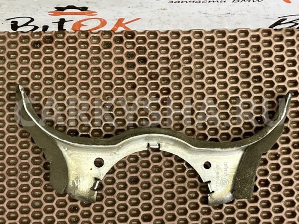 Кронштейн глушителя BMW 7er 