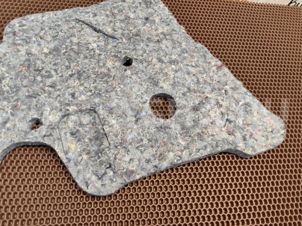 Шумоизоляция двери BMW X3 