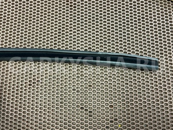 Уплотнитель стекла двери BMW 5er 