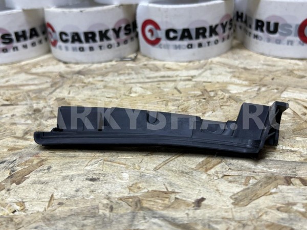 Пыльник двери задней левой Lexus NX I Рестайлинг оригинальный номер 68199-78010