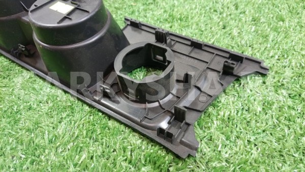 Подстаканник Renault Duster 2021 Renault Duster 