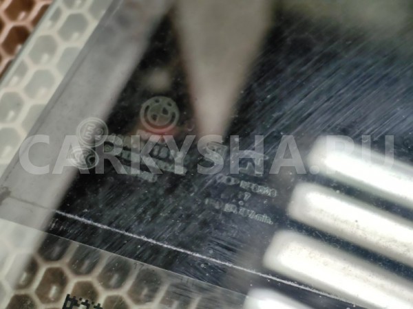 Стекло двери BMW X3 