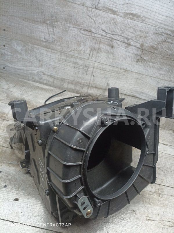 Корпус мотора печки Mitsubishi Lancer IX (2000—2007) Mitsubishi i оригинальный номер mr513028