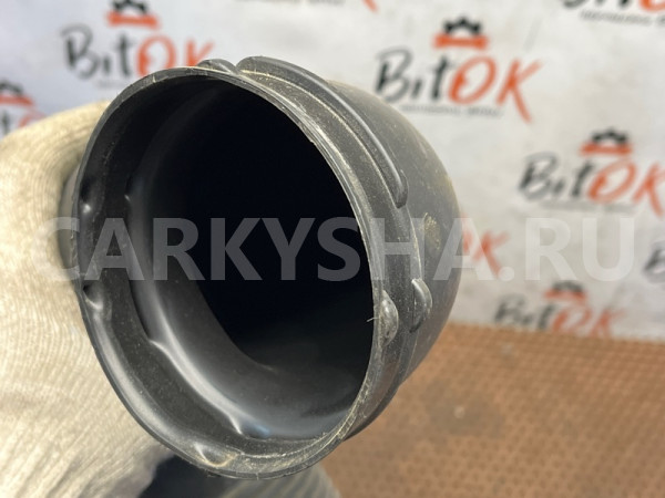 Патрубок воздушного фильтра BMW X3 оригинальный номер 13 71 7 616 933, 13 71 7 616 933, 13717616933, 7616933