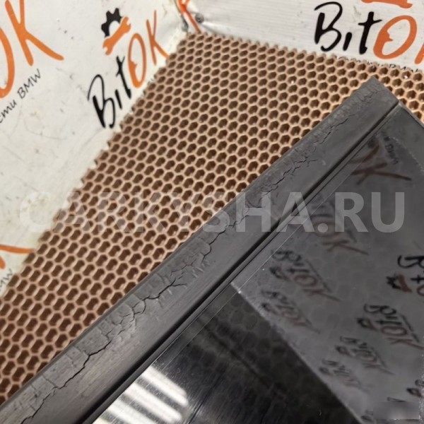 Стекло форточка BMW X1 