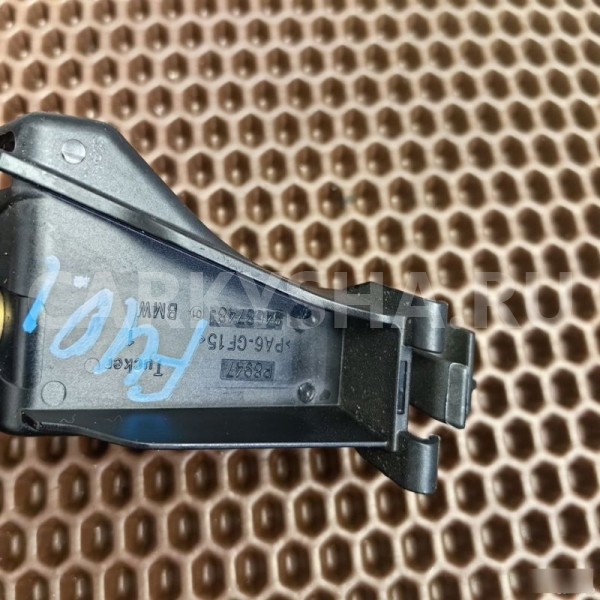 Кронштейн крышки BMW X1 