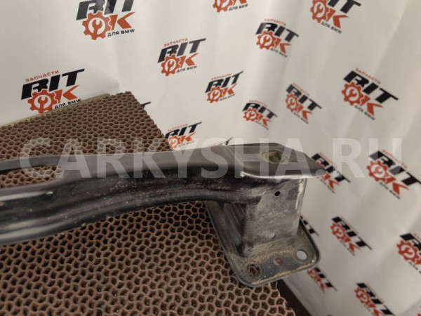 Усилитель бампера BMW X5 