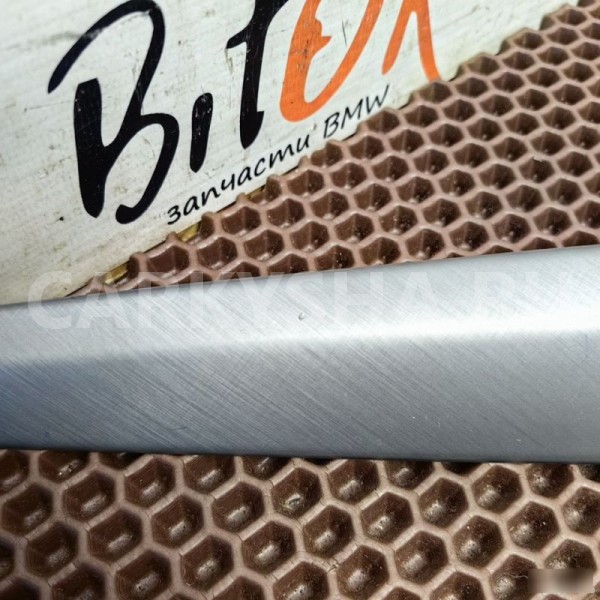 Накладка двери BMW X1 