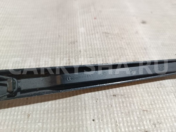 Поводок стеклоочистителя передний правый Audi 200 