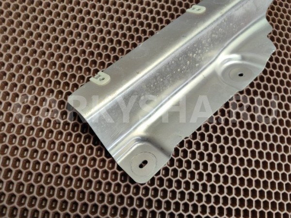 Кронштейн защиты BMW 5er 