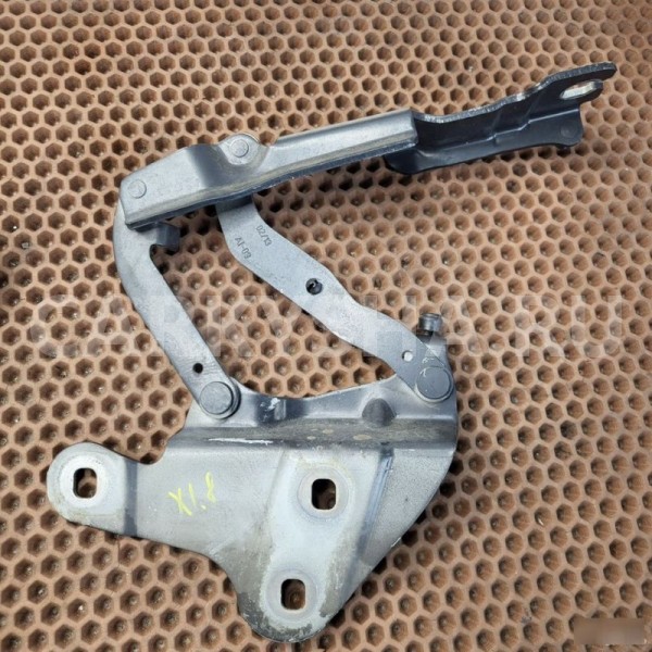 Петли капота BMW X1 