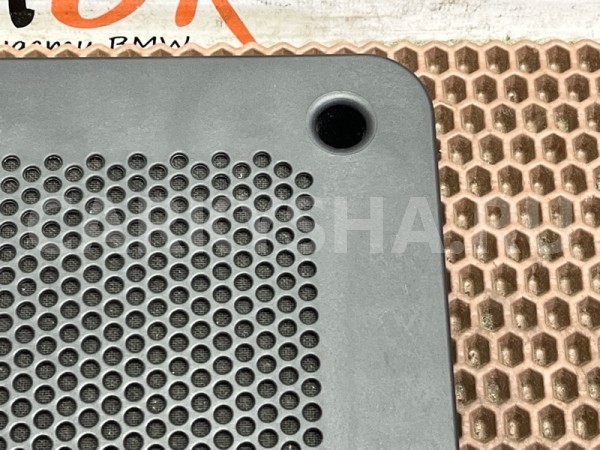 Накладка динамика BMW X3 