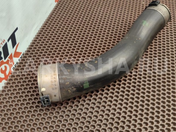 Патрубок интеркулера BMW 3er 