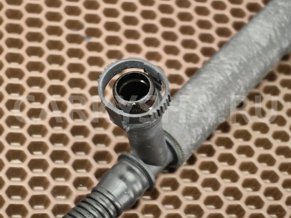 Трубка вентиляции картерных газов BMW 3er 