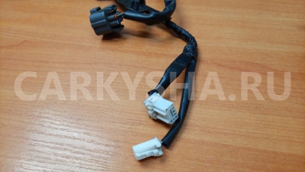 Проводка (коса) двери передняя левая Mitsubishi Mitsubishi i оригинальный номер MR973673