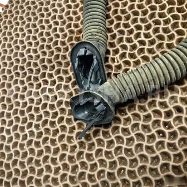 Гофра багажника BMW X6 