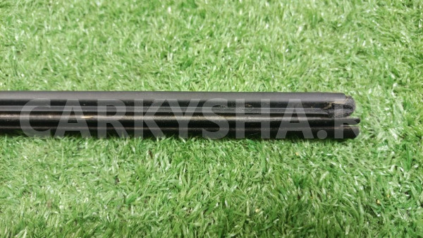 Уплотнитель стекла двери (бархотка внутренняя) Kia Soul II (2013—2016) Kia Soul оригинальный номер 82241B2000