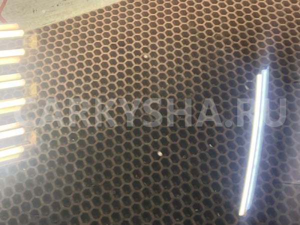 Стекло двери боковое BMW 7er 