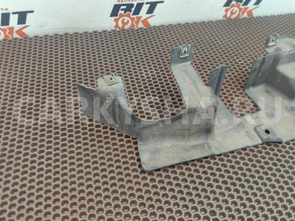 Кожух рулевого механизма BMW X5 оригинальный номер 51 75 7 160 240, 51 75 7 160 240, 51757160240, 7160240